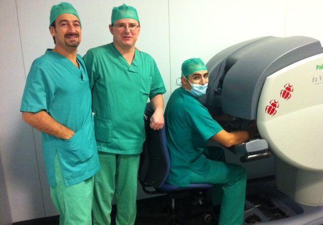 Octavo Curso De Cirugía Robótica 2011