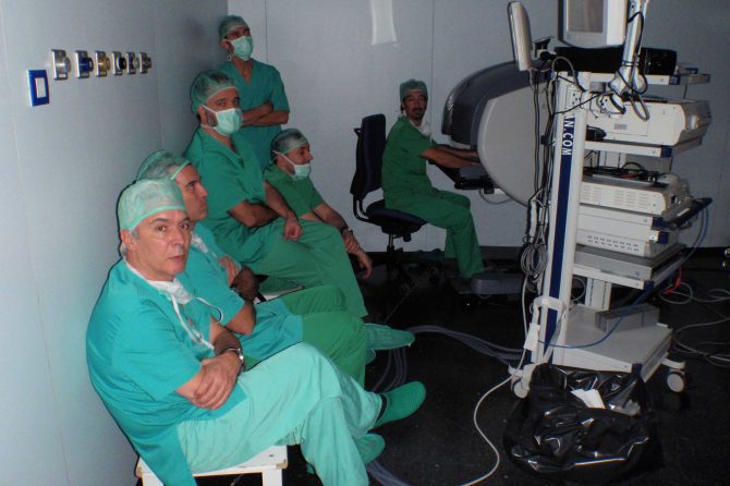 Segundo Curso De Cirugia Robotica 2010