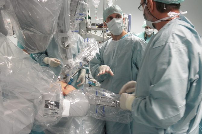 O Primeiro Robô Dá Vinci Em Portugal