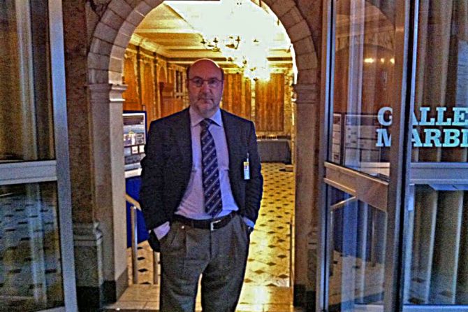 Reunion Cirugia Robotica Londres