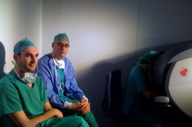 Primer Curso De Cirugia Robótica 2011